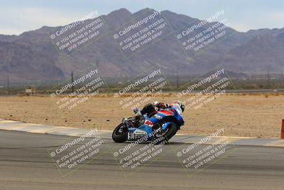 media/Jan-15-2022-CVMA (Sat) [[711e484971]]/Race 10 Supersport Middleweight/